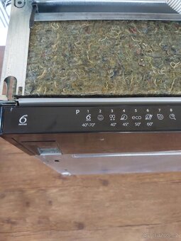 Myčka Whirpool na opravu - 10