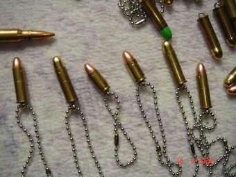 Prodám originál kulometný pás s 50kusy sbírkových školních n - 10