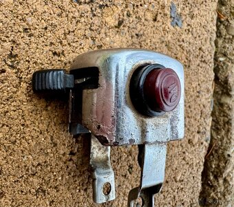 Manet M90 - přepínače - 10