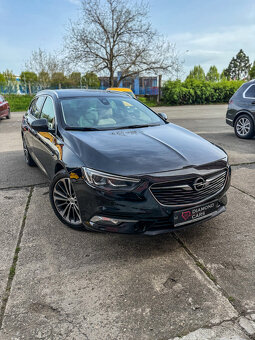 Insignia B Sport Tourer - 10