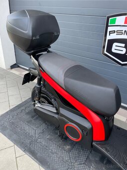 Elekroskútr Seat MÓ 125 rok 2021 řidičák B jako na auto - 10