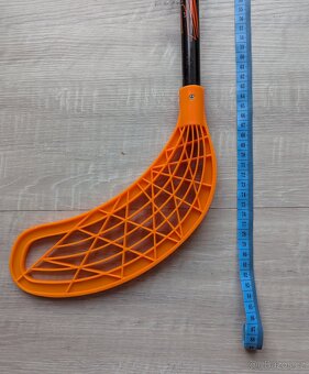 Florbalová hokejka 4KIDS Kensis 35 (65 cm / 84 komplet) - 10