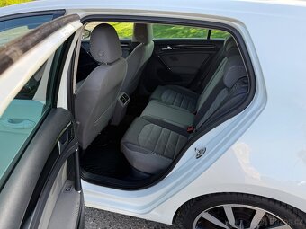 Golf 1.4 tsi 103 kW dsg highline bixenon navi kamera - 10