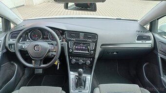 VW GOLF VII 1,4 TSI highline 135tis km pěkný bez koroze - 10