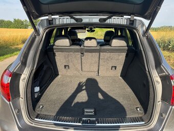 Porsche cayenne 3.0/V6 2013 180kw top stav - 10