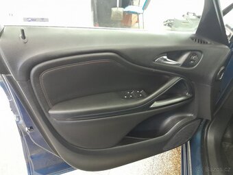 Opel Zafira TOURER 1,6 CDTI 136 - 10