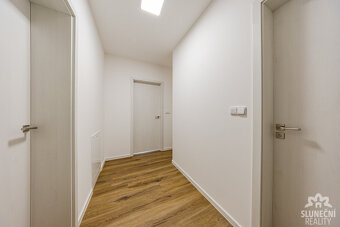 Pronájem bytu 2+kk, 54,5 m² v novostavbě s balkonem, Otrokov - 10