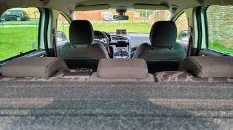 Peugeot 3008 1.6 e-HDI, automat, 2012 - 10