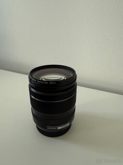 Fujifilm XF 18-55 mm f/2,8-4 R LM OIS + UV filtr - 10