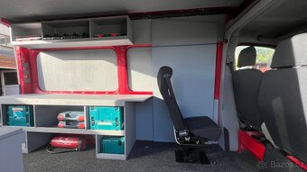 Volkswagen Crafter 2,5 tdi servisní vozidlo - 10