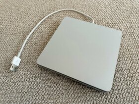 MacBook Pro (Retina, 13-inch, Late 2013) vč. příslušenství - 10