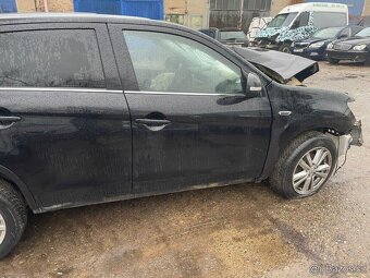 Mitsubishi ASX 125.000 nájezd 1.8benzin 2012 - 10