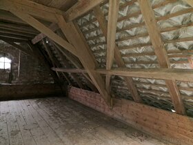 Prodej bývalé sýpky 530 m2 v Žeroticích, okr. Znojmo - 10