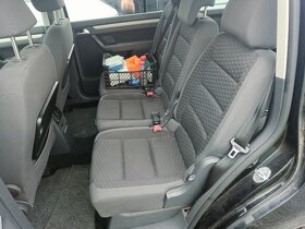 VW Touran 1,9 TDi 7-míst - 10