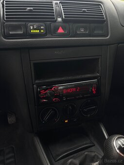 Volkswagen golf 4 1.6 74kw benzin + lpg - 10