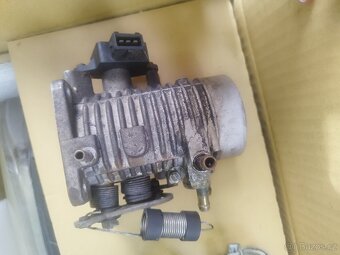 Různé díly Opel Calibra - 10