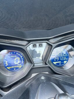 Prodám skútr Maxon Optimus 125 – pouze 2900 km - 10