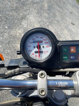 Ducati monster 600 - 10