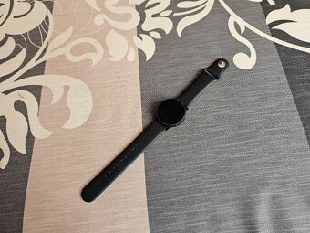 Chytré hodinky Samsung Galaxy Watch Active2 40mm černé - 10