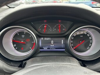 Opel Astra Sports Tourer 2019 - 10