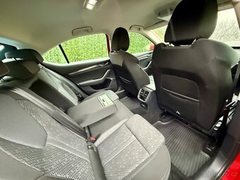 ŠKODA OCTAVIA IV 2,0TDi 85kW STYLE VYHŘ.OKNO Koup.ČR, 2022 - 10