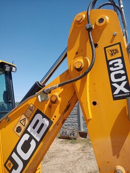 JCB 3CX Compact traktorbagr - rypadlo-nakladač - 10