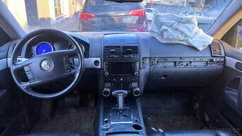 Vůz na náhradní díly VW Touareg 7L FL 2009 CASA KMB LC9Z - 10