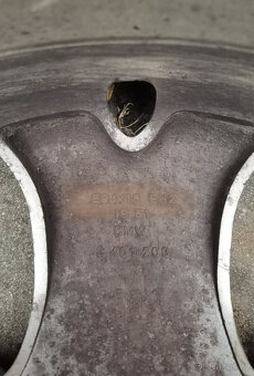 Kola BMW 18xJ8 18xJ9 235/50 225/45 - 10
