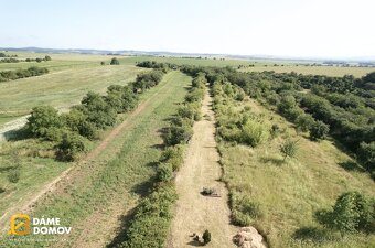 Prodej pozemku se zahradním domkem 3 731 m2 - Staré Město - 10