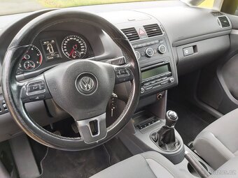 Volkswagen Touran 2.0 103 kw Life, 2013 - 10
