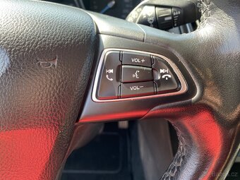 Ford Focus 1.5 TDCi ,  88 kW nafta, 2015 - 10