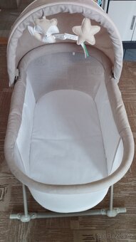 Kinderkraft cestovní postýlka - 10