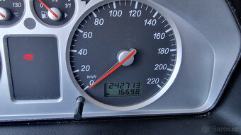 Ford Galaxy 1,9TDI 96kw PO VELKEM SERVISU - 10