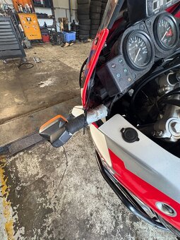 Honda Africa Twin 750 - 10