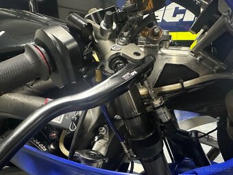 Triumph Street Triple RS 765 - 10