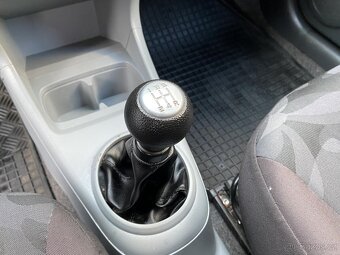 Suzuki Alto 1.0 12V , 50 kW benzín, 2012 - 10