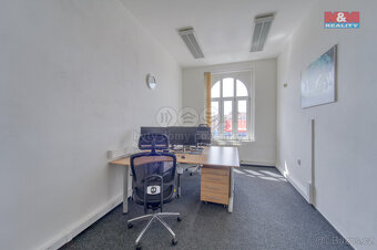 Pronájem kancelářského prostoru, 786 m², Plzeň, ul. Hálkova - 10