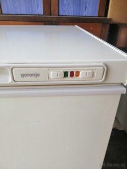 PULTOVÝ MRAZÁK GORENJE - 10