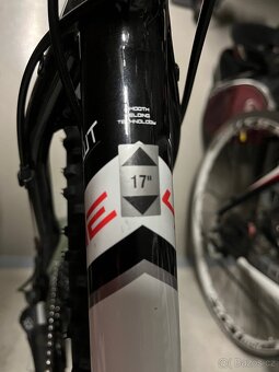 Horske kolo 4 Ever Ultra | 27,5” | Hlinik | Sram | Ram 17” - 10