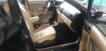 Škoda Octavia 1,9 TDi Laurin & Klement 4x4 TOP - 10