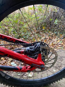 Yt capra cf pro race 2017 - 10