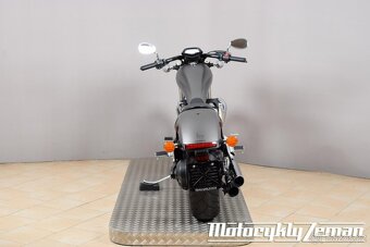 Honda VT 1300 CX Fury 2016 - 10