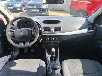 Renault Fluence 1.6i 81kW Berline,Temp,Klima,ALU,ČR - 10