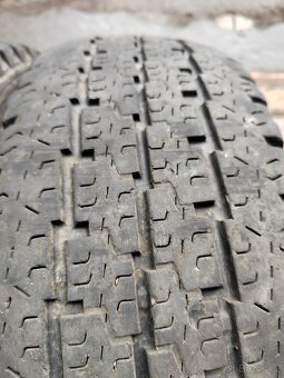 Letni pneu 205/70/15 C - 10