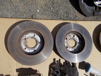 Díly 7. ford Focus III 1.0 EcoBoost 74kw - 10