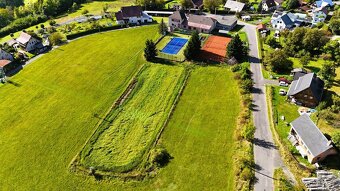 Stavební pozemek Jirkov u Železného Brodu o velikosti 920m2 - 10