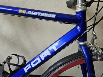 Silniční kolo FORT - 10