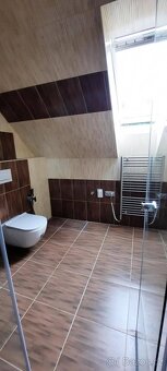 Byt v rodinném domě - 10