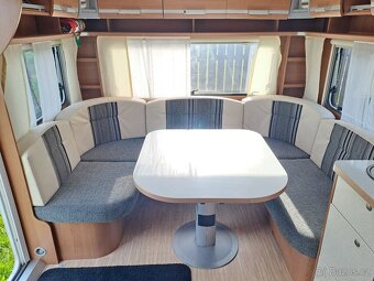 Karavan LMC Musica 725 palandy + podlahové topení + markýza - 10
