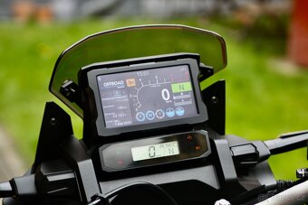 Honda Africa Twin CRF 1100 DCT plus manuál - 10